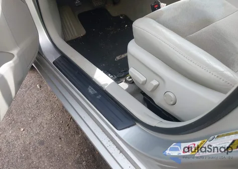 2013 Toyota Camry Hybrid Xle z USA, uszkodzony, nr VIN 4T1BD1FK0DU076016